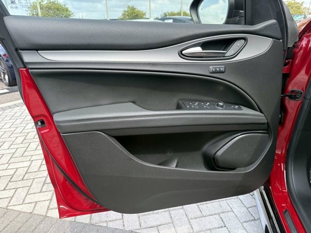 2024 Alfa Romeo Stelvio Veloce