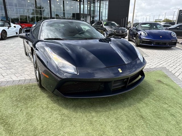 2017 Ferrari 488 GTB Base