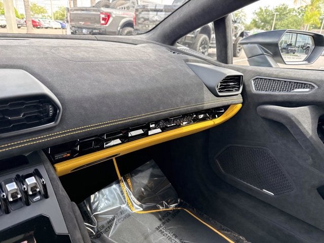 2024 Lamborghini Huracan Tecnica Base