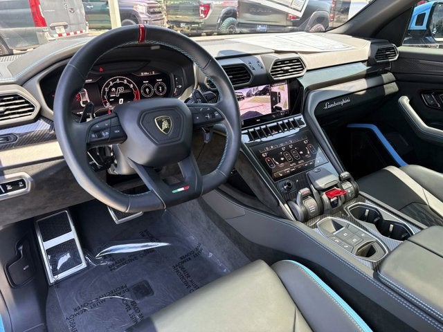 2024 Lamborghini Urus Performante