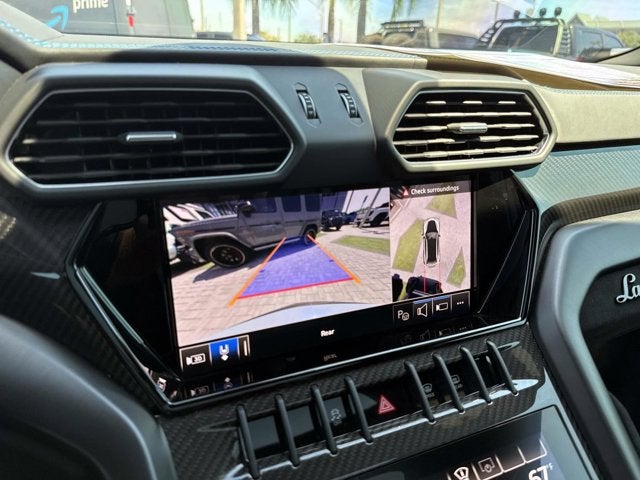 2024 Lamborghini Urus Performante