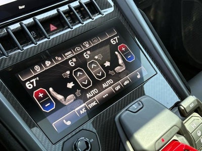 2024 Lamborghini Urus Performante