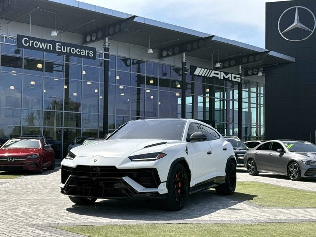 2023 Lamborghini Urus Performante