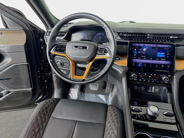 2024 Jeep Grand Cherokee L Summit