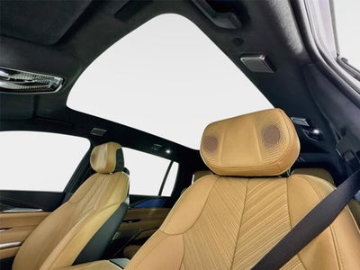 2025 Cadillac ESCALADE IQ Sport 2