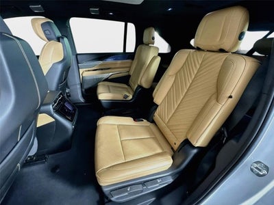 2025 Cadillac ESCALADE IQ Sport 2
