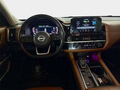 2022 Nissan Pathfinder Platinum