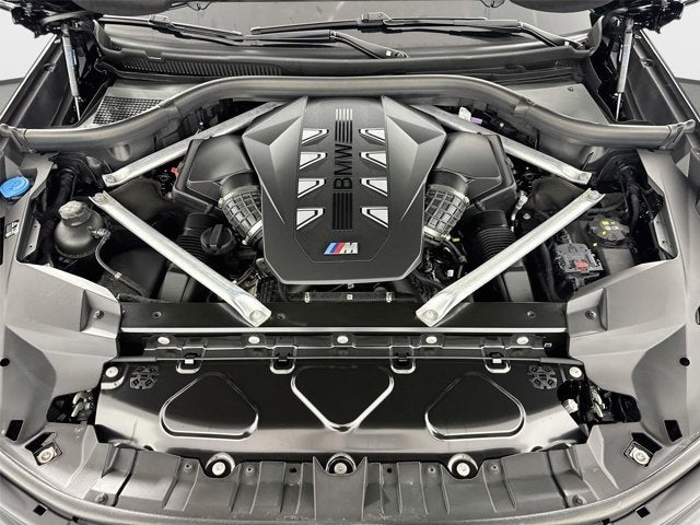 2025 BMW X7 M60i
