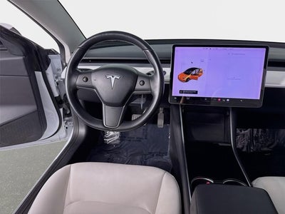 2019 Tesla Model 3 Standard Range Plus