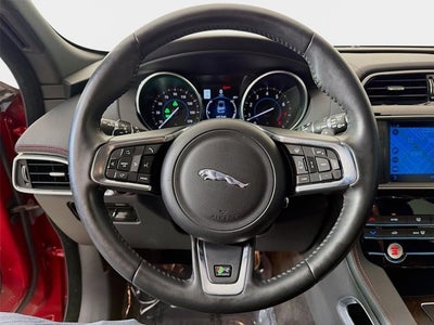 2017 Jaguar F-PACE 35t R-Sport