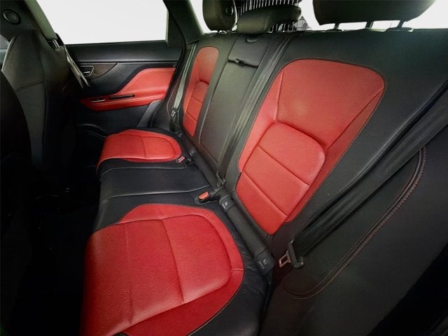 2017 Jaguar F-PACE 35t R-Sport