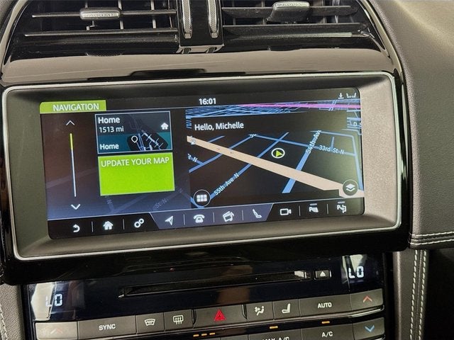 2017 Jaguar F-PACE 35t R-Sport