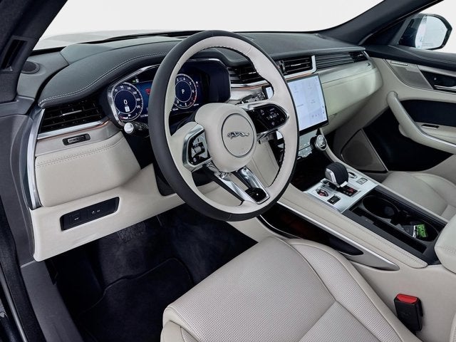 2026 Jaguar F-PACE P250 R-Dynamic S