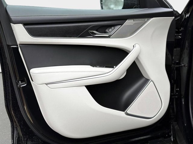 2026 Jaguar F-PACE P250 R-Dynamic S