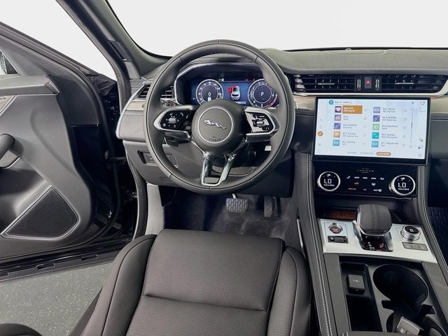 2026 Jaguar F-PACE P250 R-Dynamic S