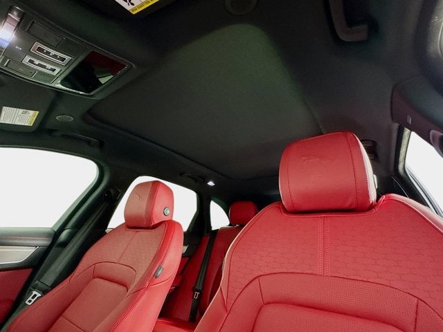 2026 Jaguar F-PACE P250 R-Dynamic S