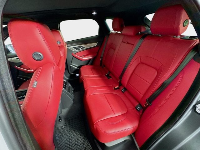 2026 Jaguar F-PACE P250 R-Dynamic S