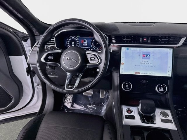 2025 Jaguar F-PACE SVR