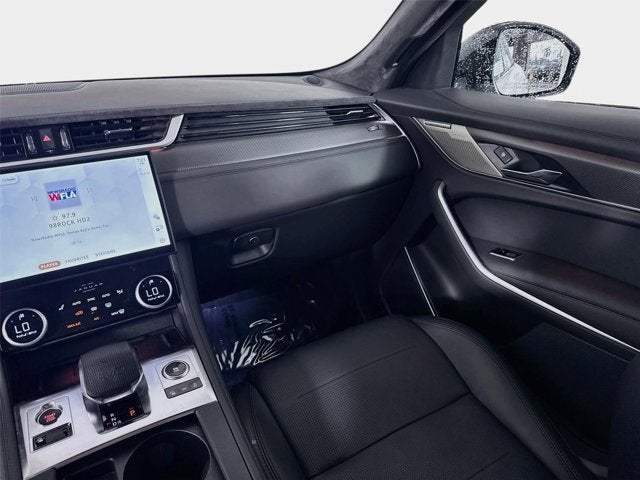 2025 Jaguar F-PACE SVR