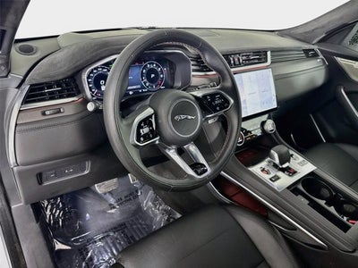 2025 Jaguar F-PACE SVR