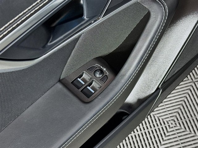 2023 Jaguar F-TYPE R