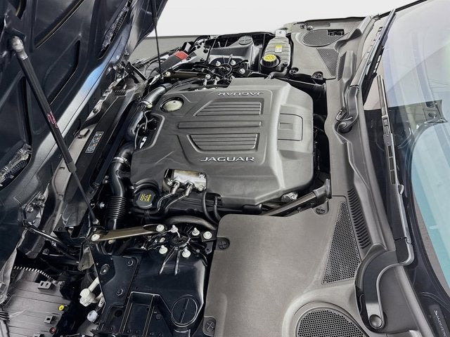 2023 Jaguar F-TYPE R