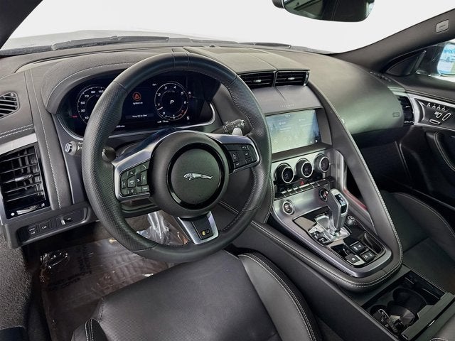 2023 Jaguar F-TYPE R