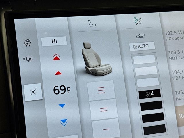 2025 Land Rover Discovery Sport S