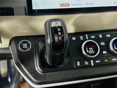 2023 Land Rover Defender 110 X-Dynamic SE