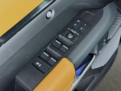 2024 Land Rover Defender 110 X-Dynamic SE