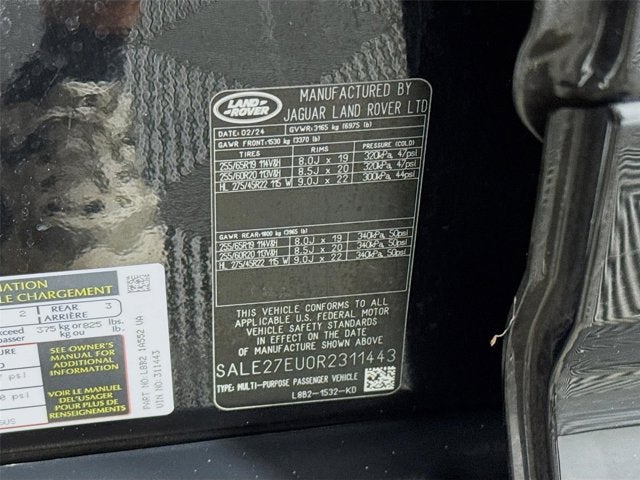 2024 Land Rover Defender 110 X-Dynamic SE