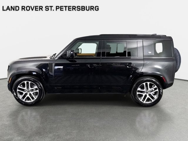 2024 Land Rover Defender 110 X-Dynamic SE