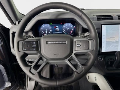 2026 Land Rover Defender 110 X-Dynamic SE