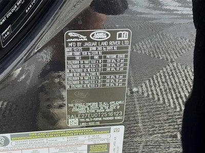 2026 Land Rover Defender 110 X-Dynamic SE