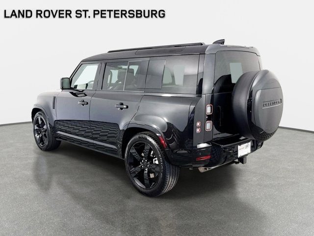 2026 Land Rover Defender 110 X-Dynamic SE