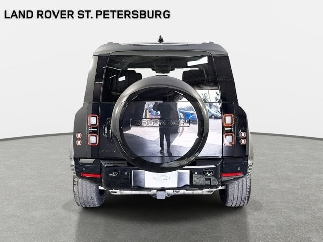 2026 Land Rover Defender 110 X-Dynamic SE