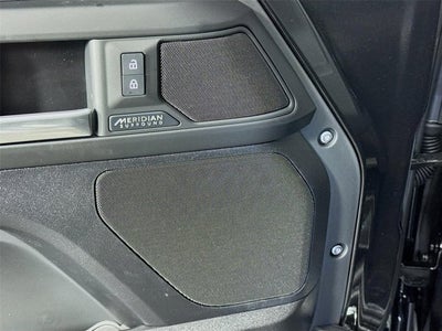 2026 Land Rover Defender 110 X-Dynamic SE