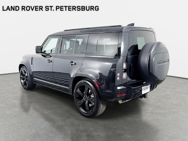 2026 Land Rover Defender 110 X-Dynamic SE