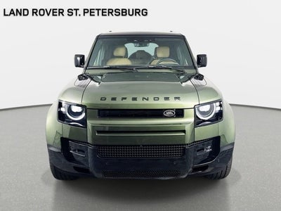 2026 Land Rover Defender 110 X-Dynamic SE