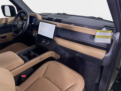 2026 Land Rover Defender 110 X-Dynamic SE
