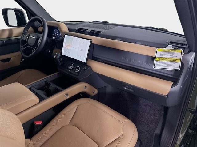 2026 Land Rover Defender 110 X-Dynamic SE