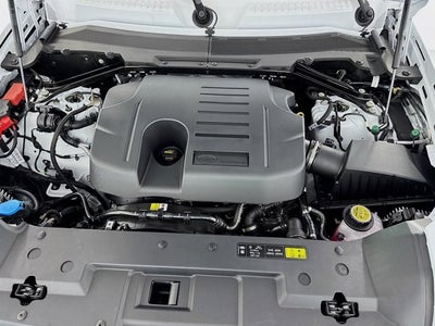 2026 Land Rover Defender 110 X-Dynamic SE