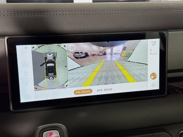 2024 Land Rover Defender 110 X-Dynamic SE