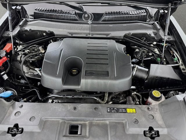 2024 Land Rover Defender 110 X-Dynamic SE