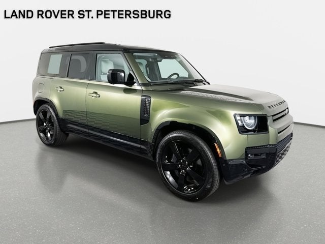 2026 Land Rover Defender 110 X-Dynamic SE