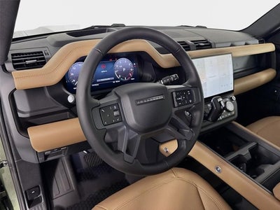 2026 Land Rover Defender 110 X-Dynamic SE