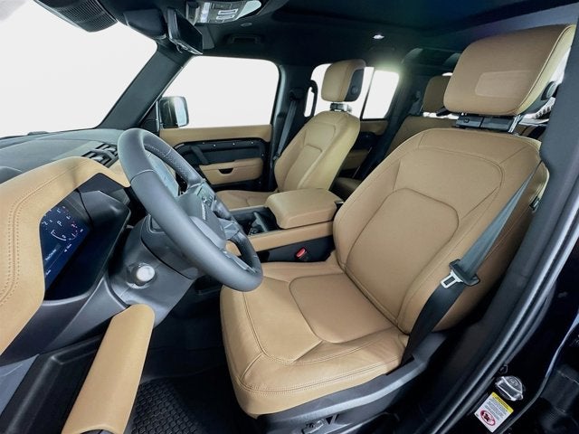 2026 Land Rover Defender 110 X-Dynamic SE