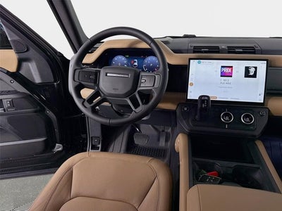2026 Land Rover Defender 110 X-Dynamic SE