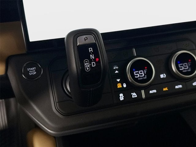 2026 Land Rover Defender 110 X-Dynamic SE
