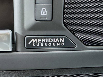 2026 Land Rover Defender 110 X-Dynamic SE